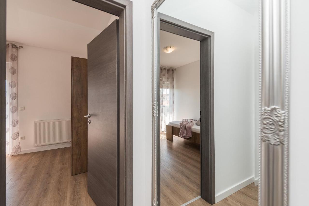 Apartmani Dmarie Privlaka  Dış mekan fotoğraf